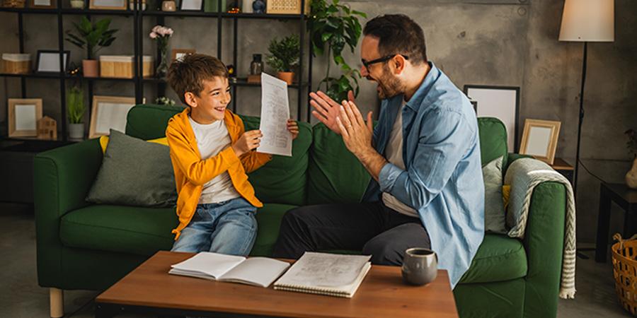 A entrega do boletim deve ser momento de crescimento