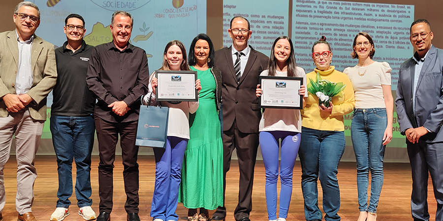 alunas do anglo salto premiadas prêmio câmara  